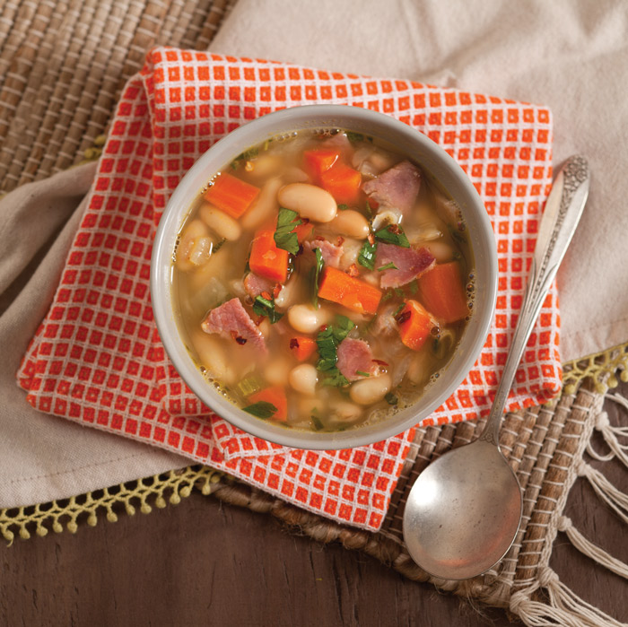 White-Bean-and-Country-Ham-Soup