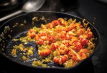 Lafayette Knows Crawfish Étouffée