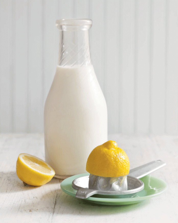 Homemade-Buttermilk