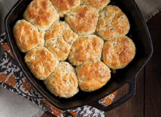 Black Pepper and Thyme Biscuits Black Pepper and Thyme Biscuits