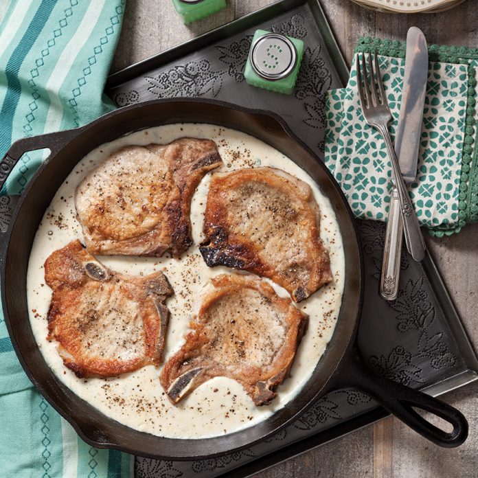 Pork Chops with Mustard-Thyme Gravy