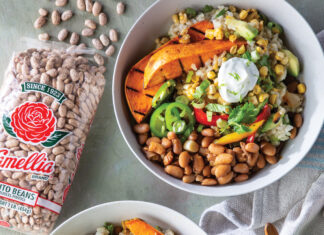Chipotle Bean Burrito Bowls Spice up your meatless meal routine with our Chipotle Bean Burrito Bowls! Packed with zesty flavors and wholesome ingredients, these bowls are a fiesta for your taste buds.