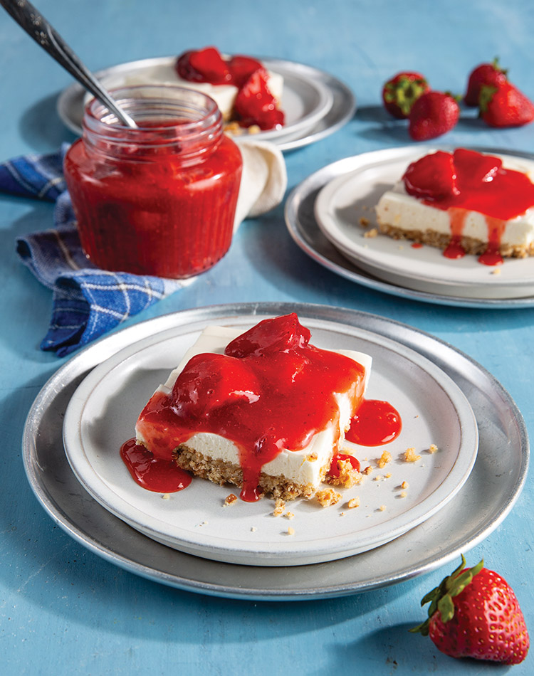 Catfish Fry: Fresh Strawberry and Cream Dessert