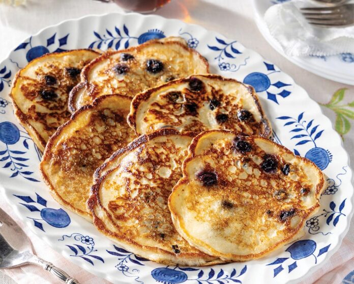 web-flapjacks29_0032 Blueberry Flapjacks