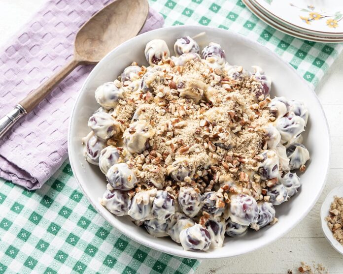 Marmaw’s Grape Salad