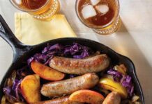 Sausage with Red Cabbage and Apples Sausage with Red Cabbage and Apples