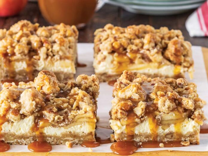 applpiebar__0512Web Caramel Apple Pie Bars