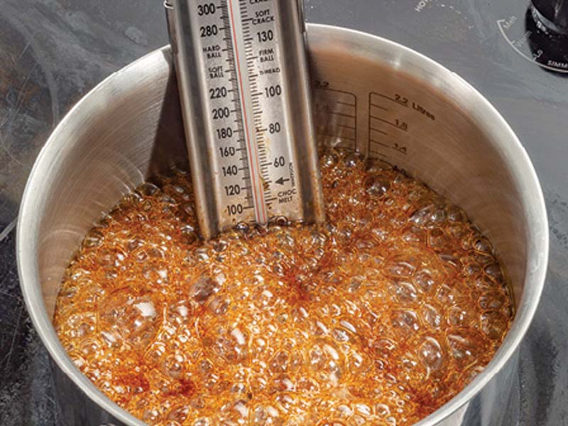 testing temperature of caramel