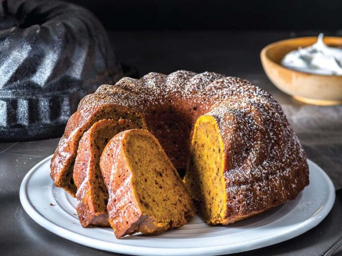 tassouus190901_article_007_01_022Web Pumpkin Spice Latte Cake