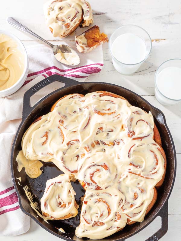 Overnight Gingerbread Sweet Rolls