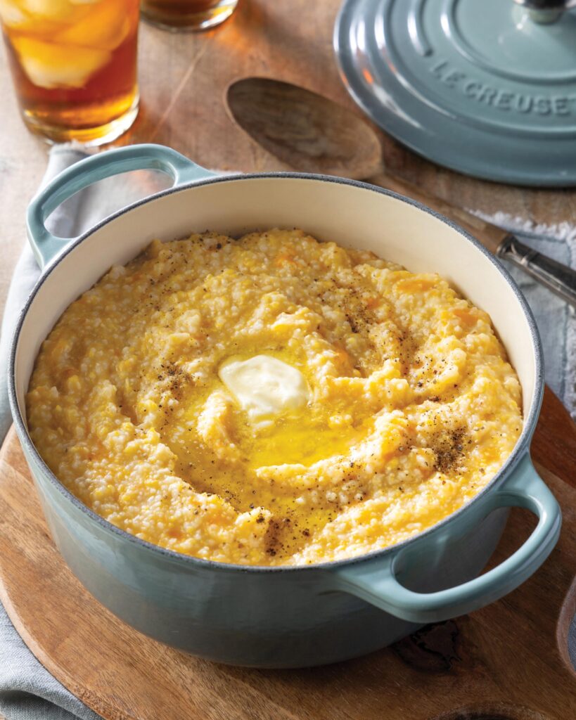 Creamy Smoked Cheddar Grits