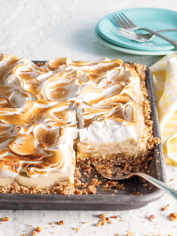 Peanut Butter Banana Pudding Slab Pie
