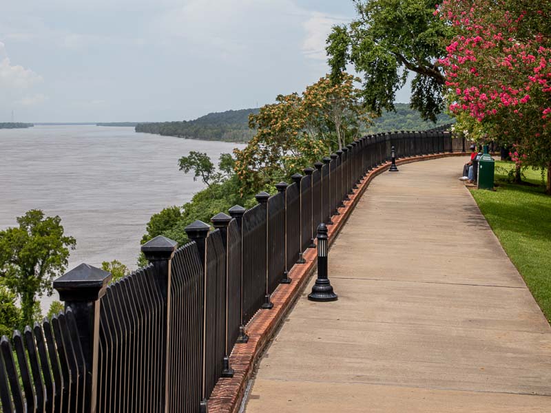 Delta Elegance: Natchez, Mississippi