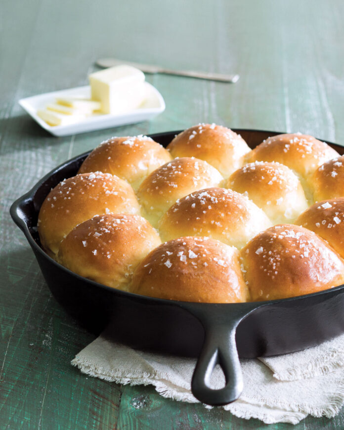 Easy Skillet Rolls