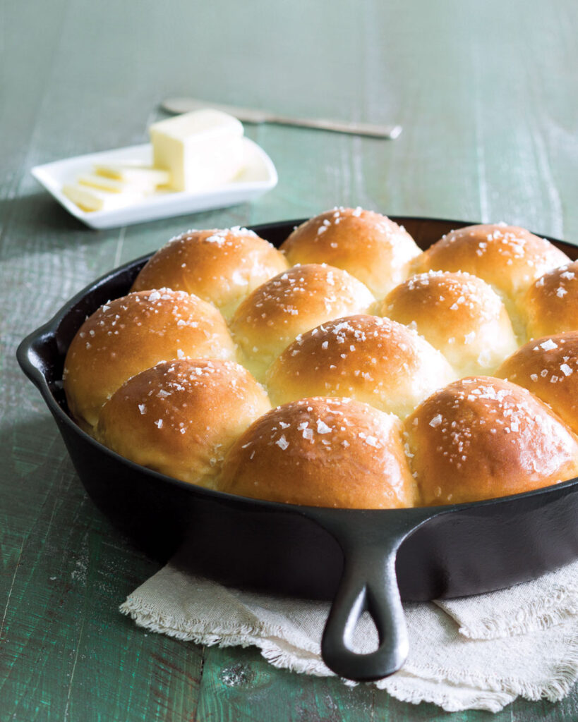 Easy Skillet Rolls
