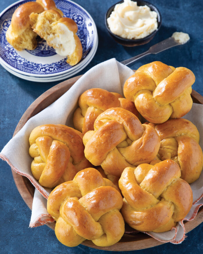 Pumpkin Yeast Rolls