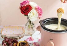 Cheesy Fondue Cheesy Fondue