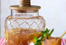 Almond-Lemonade Tea Almond Lemonade Tea