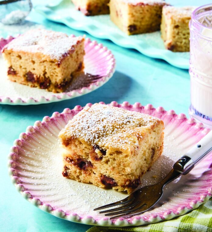 Rolling Pin JB139 banana chocolate chip snack cake